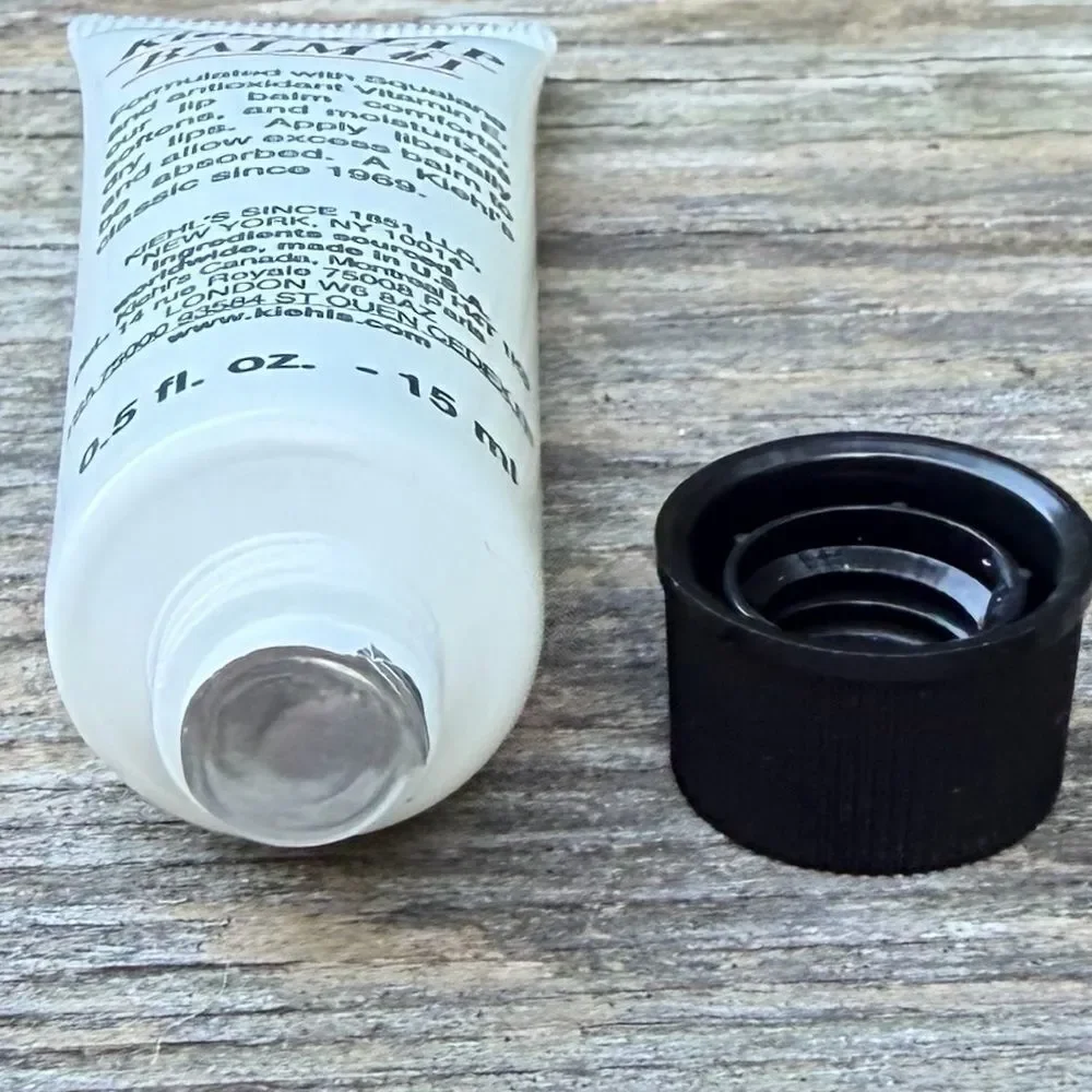 Kiehl's Lip Balm #1 with Squalane, Shea Butter & Vitamin E New/Sealed .5 oz/15ml